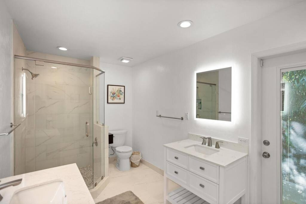 Uf Sunshine House - Patio & Bbq - Chef Kitchen - Ev Car Station - Upscale Neighborhood! Villa Gainesville Eksteriør billede